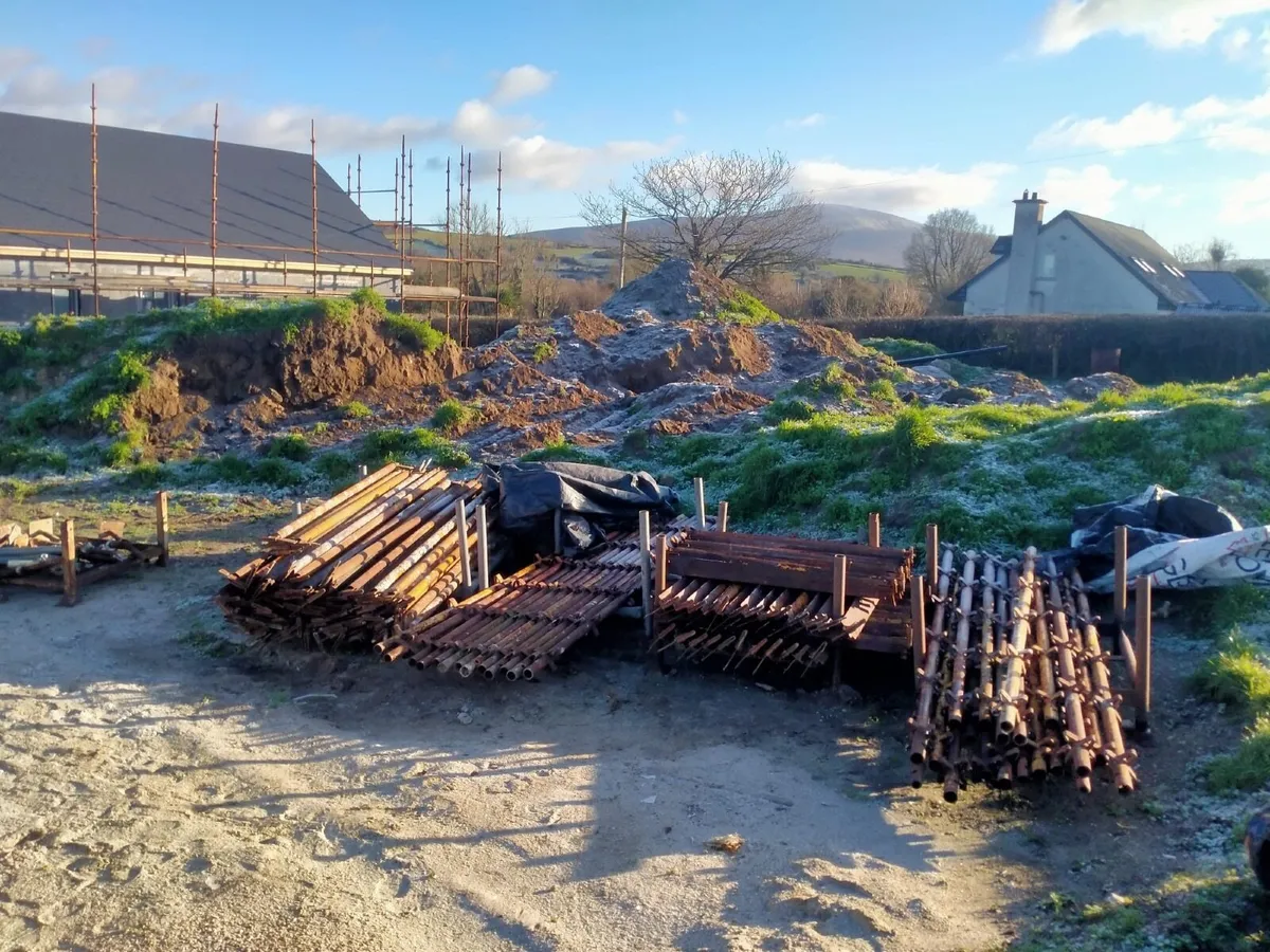Scaffolding for sale - Image 4