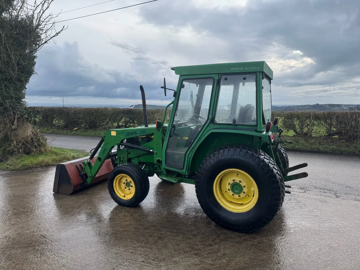 John Deere Compact Tractor with loader - Image 3