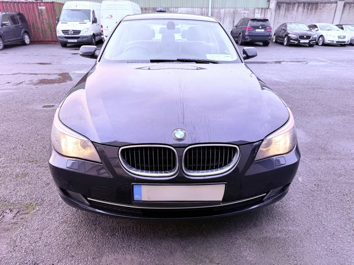 Bmw 520 - Image 1
