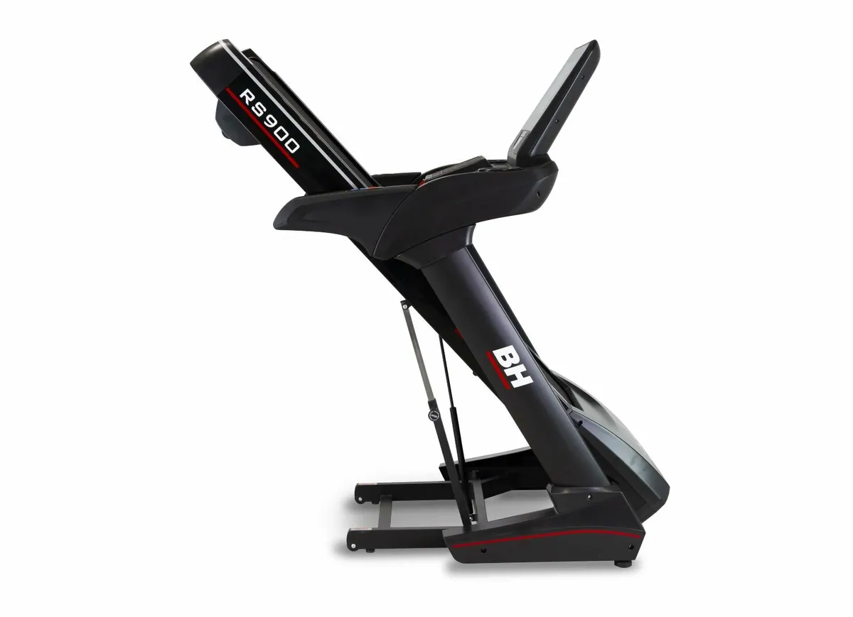 BH Fitness: RS900 Multimedia Treadmill - Gym - Image 3