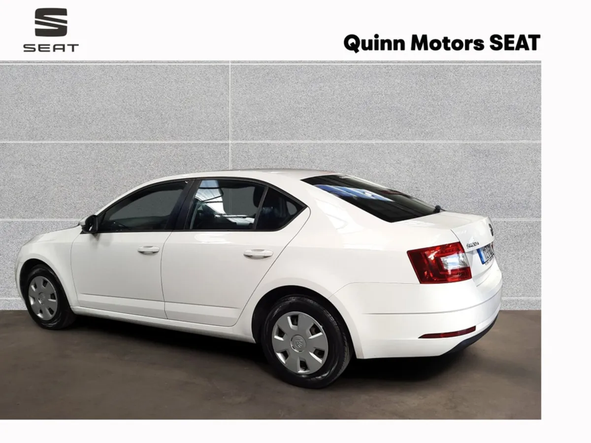 Skoda Octavia 1.6 TDI ACTIVE 90HP 4DR - Image 4