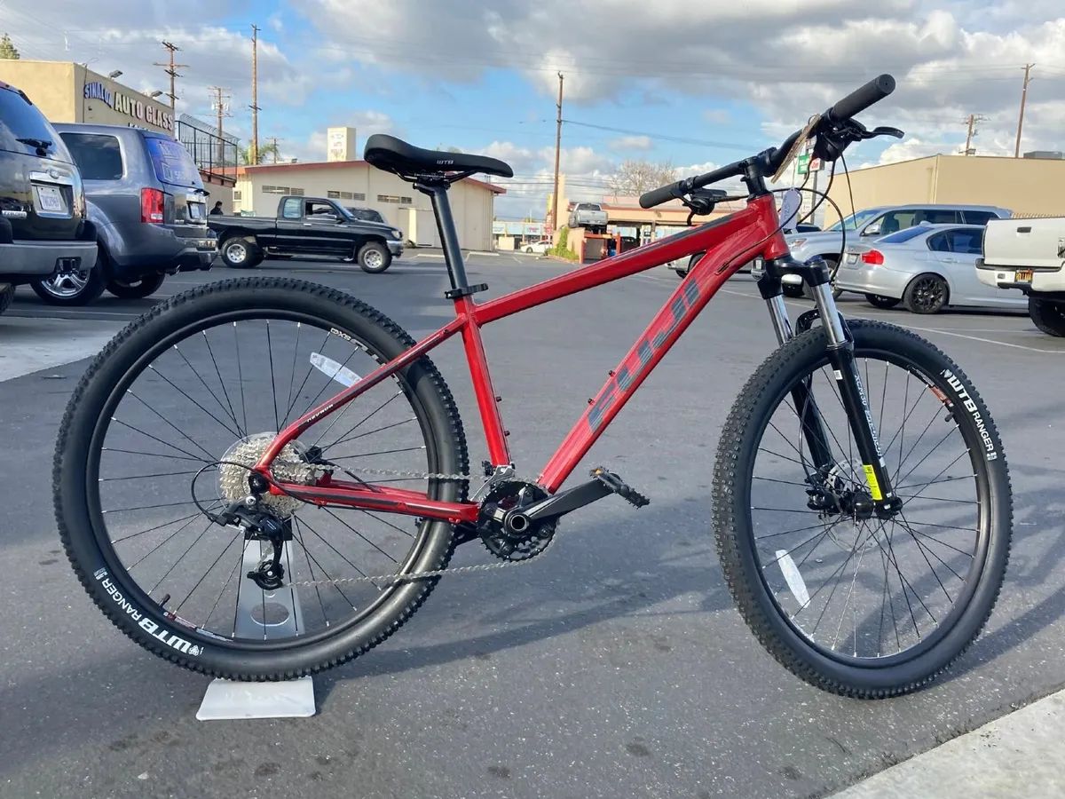 FUJI NEVADA MTB