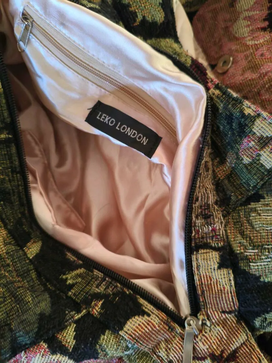 Beautiful vintage style bag 25 - Image 4