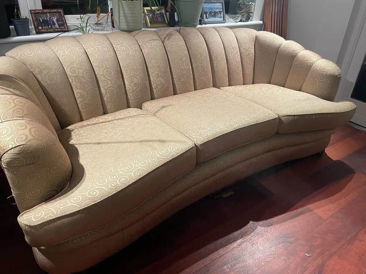 1930’s  3 seater Couch - Image 1