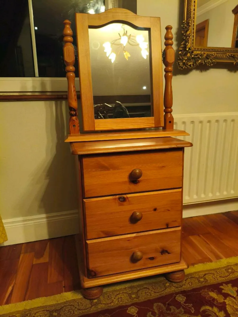 New pine locker and mirror both 45 - Image 2