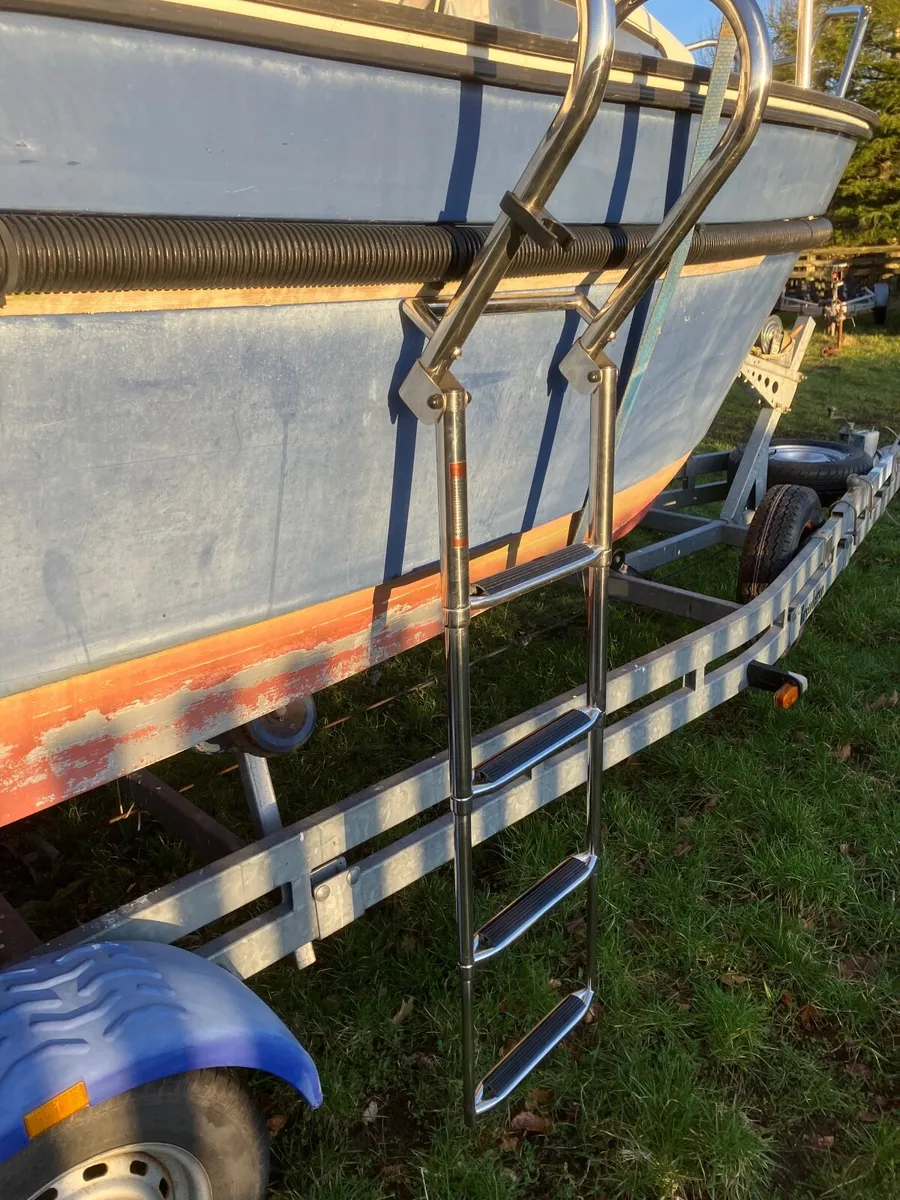 S/STEEL BOAT FOLDING STEPS AND BOW RAIL BRAND NEW - Image 4