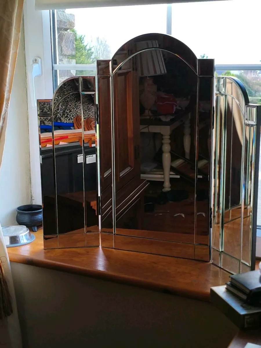 Beautiful new dresser mirror,35 - Image 2