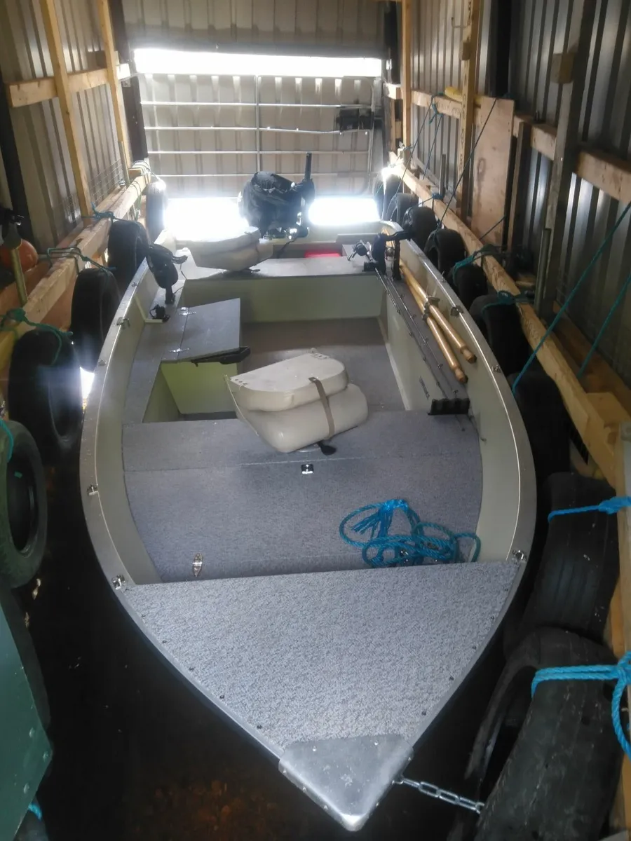 Aluminium boat - Image 4