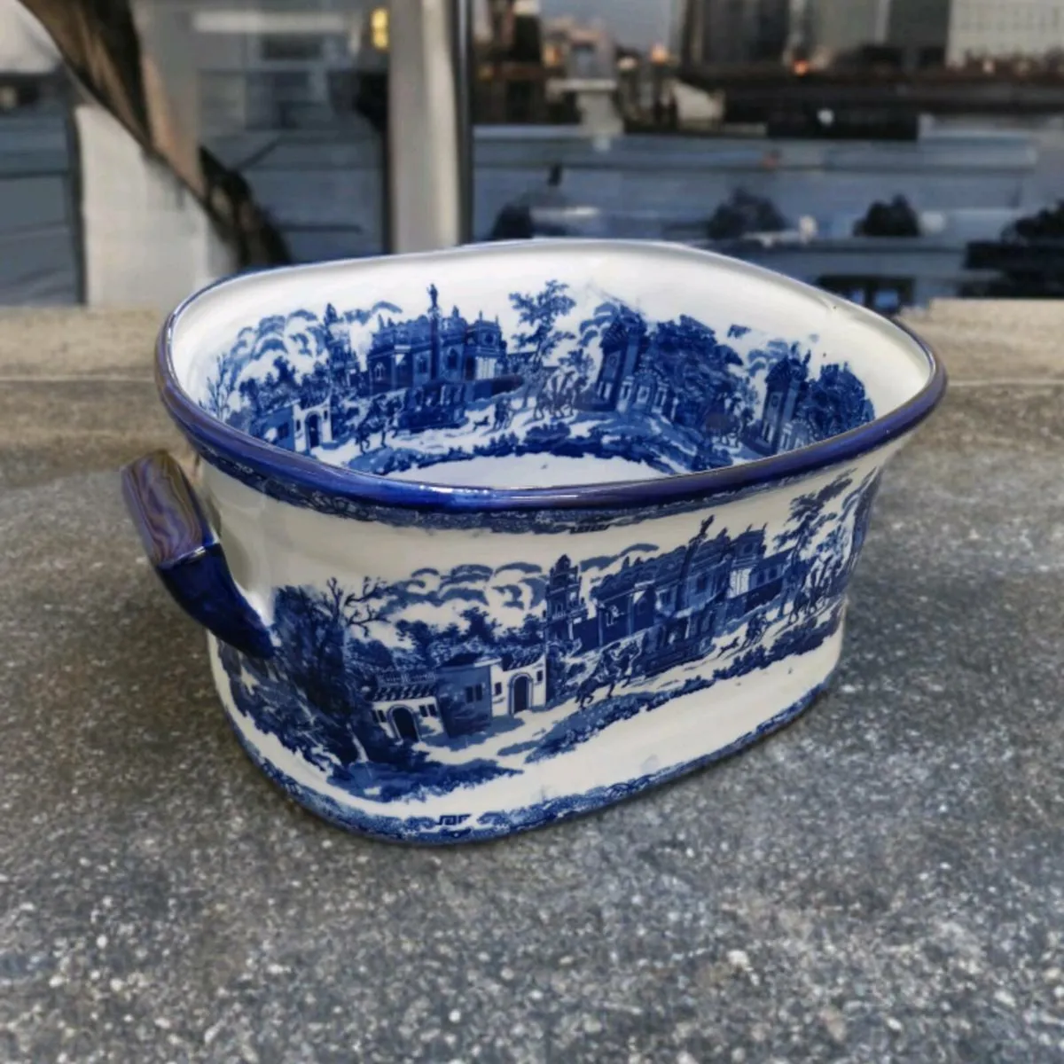 Ironstone Foot Bath / Planters - Image 2