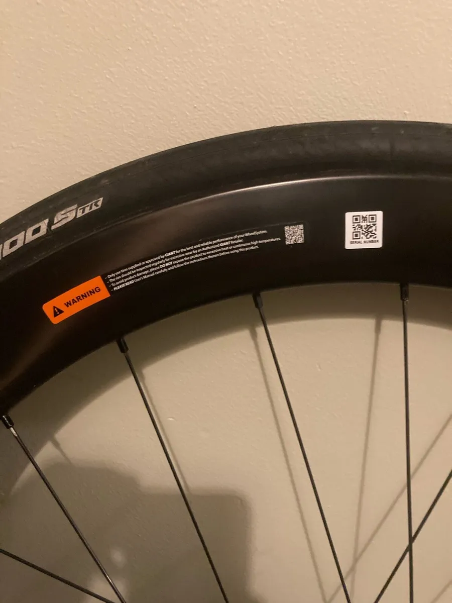 Giant slr2 wheelset - Image 4