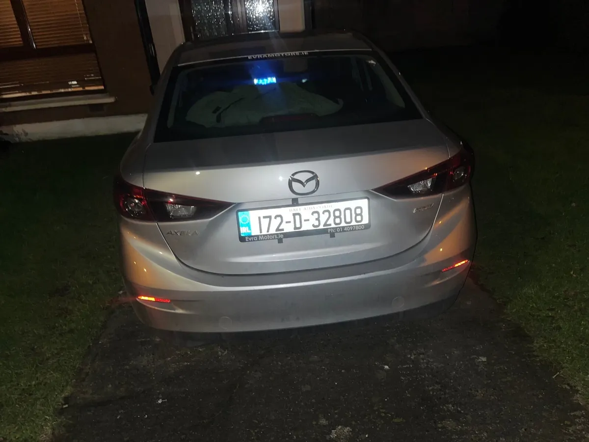 Mazda Mazda3 2017 - Image 2