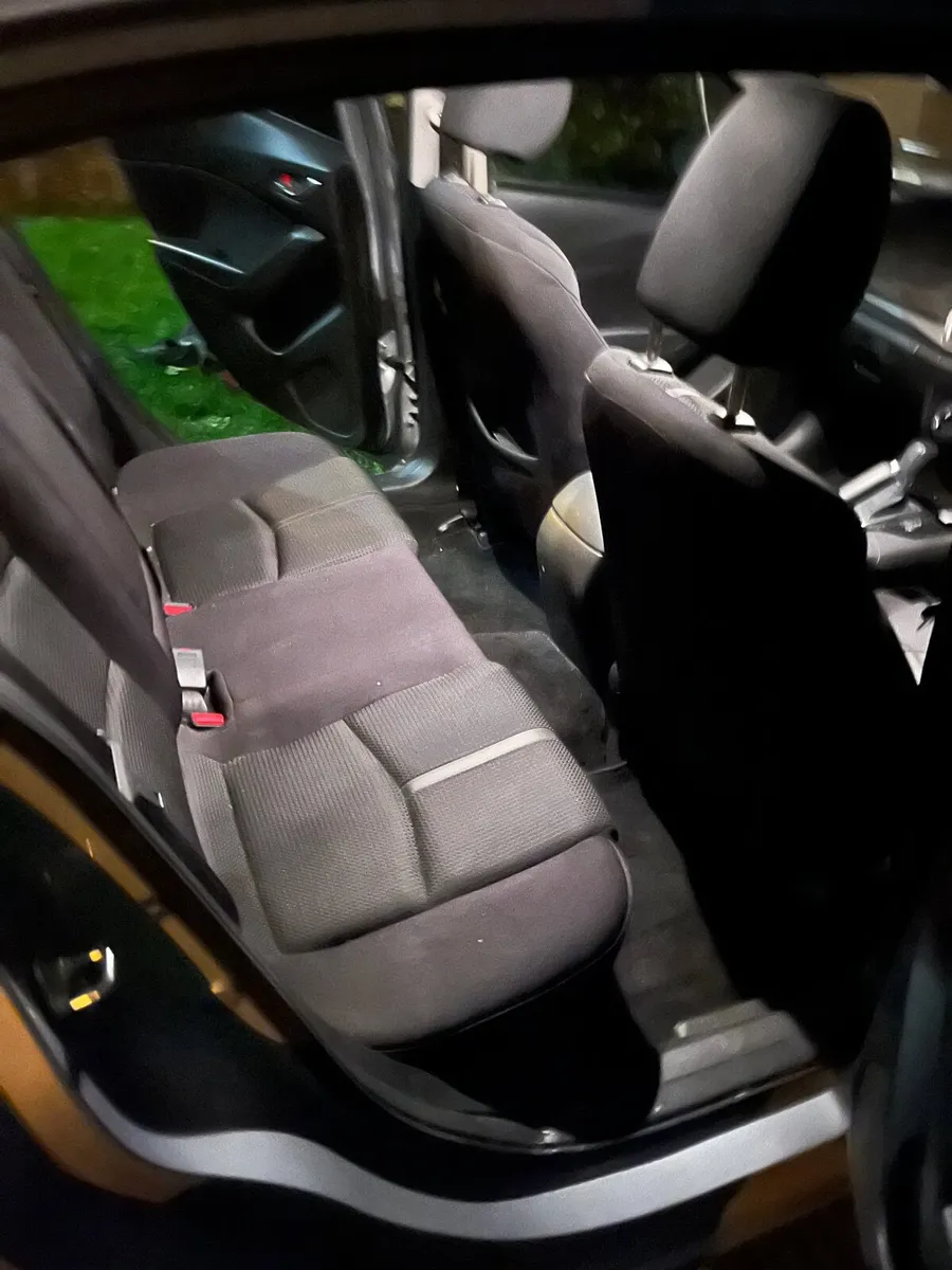 Mazda Mazda3 2017 - Image 3