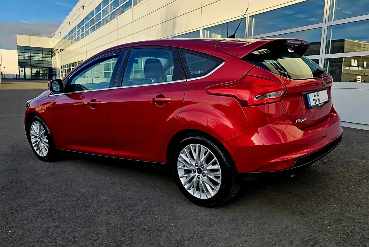 2015 Ford Focus 1.6 TDCi Zetec Appearance Pack - Image 3