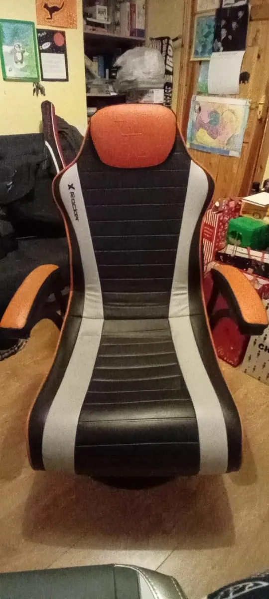 XRocker Gaming Chair - Image 2