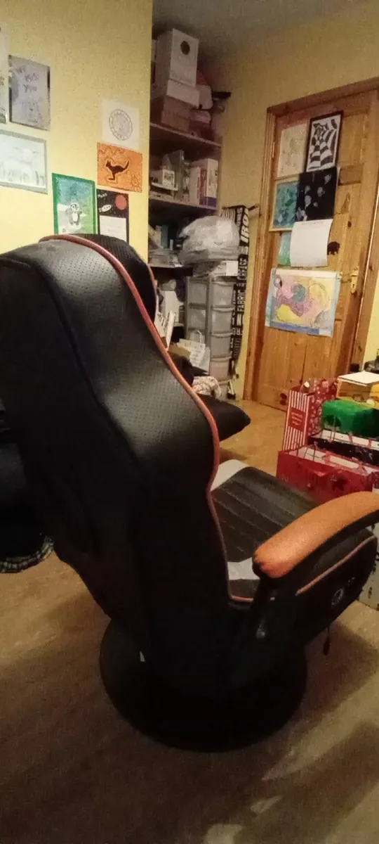 XRocker Gaming Chair - Image 3