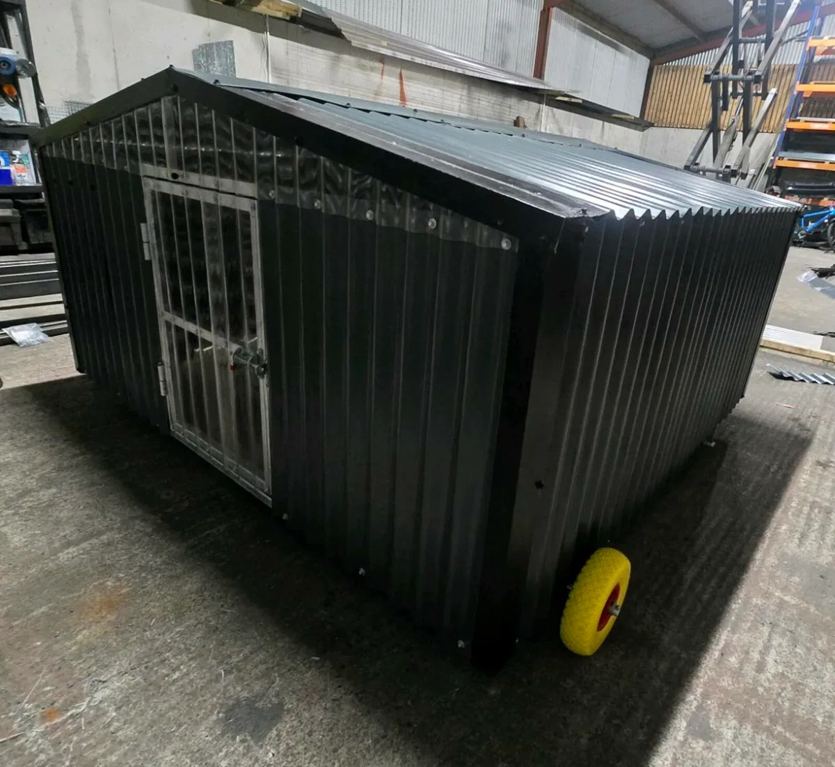 Mobile Goat shelter - Image 1