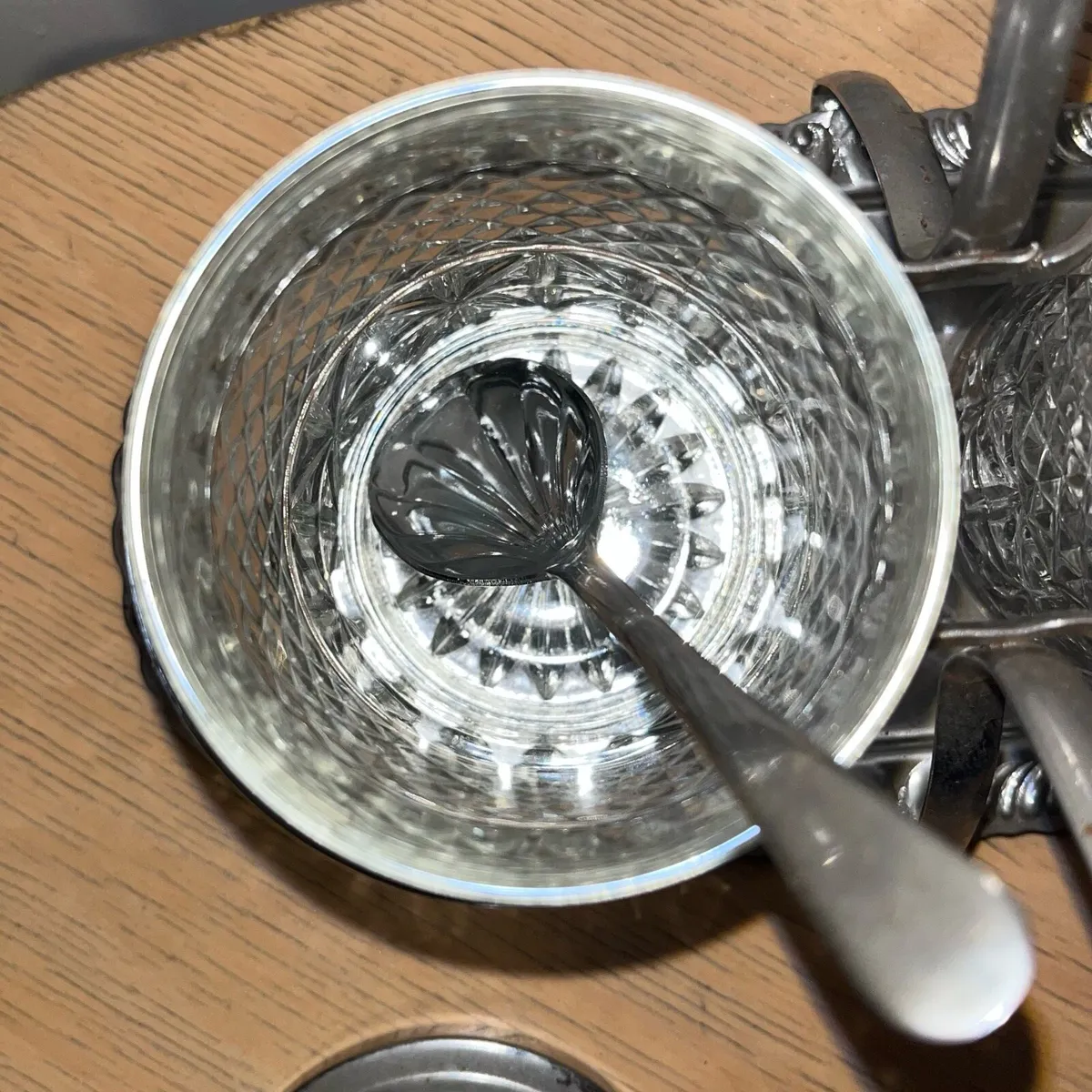 Vintage condiment holder - Image 3