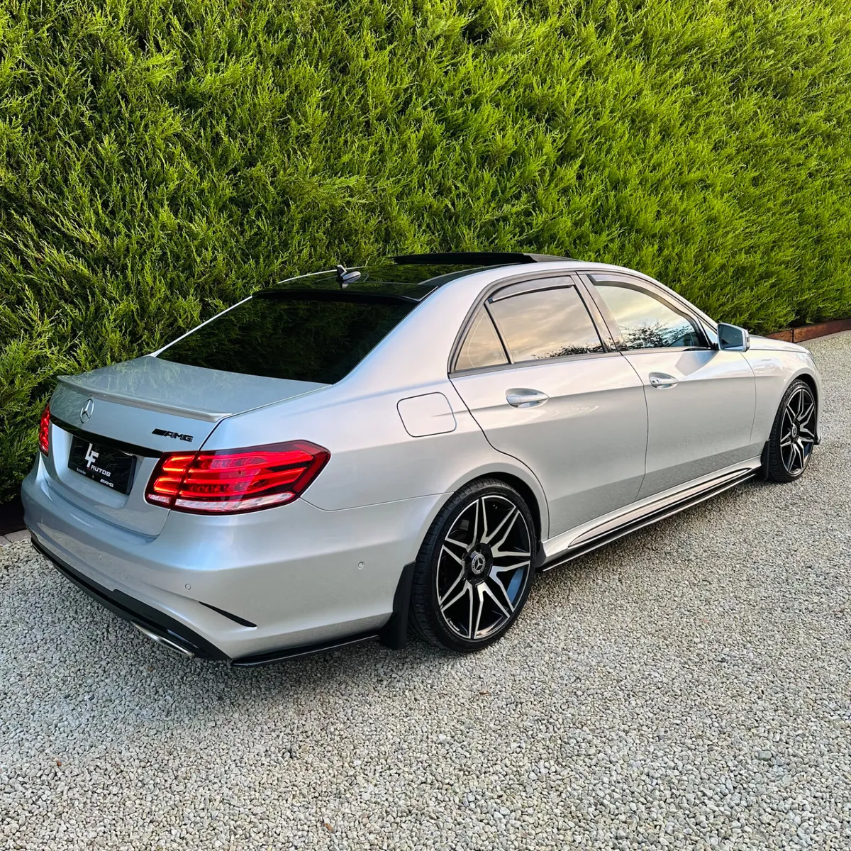 2014 MERCEDES BENZ E250 AMG - Image 3