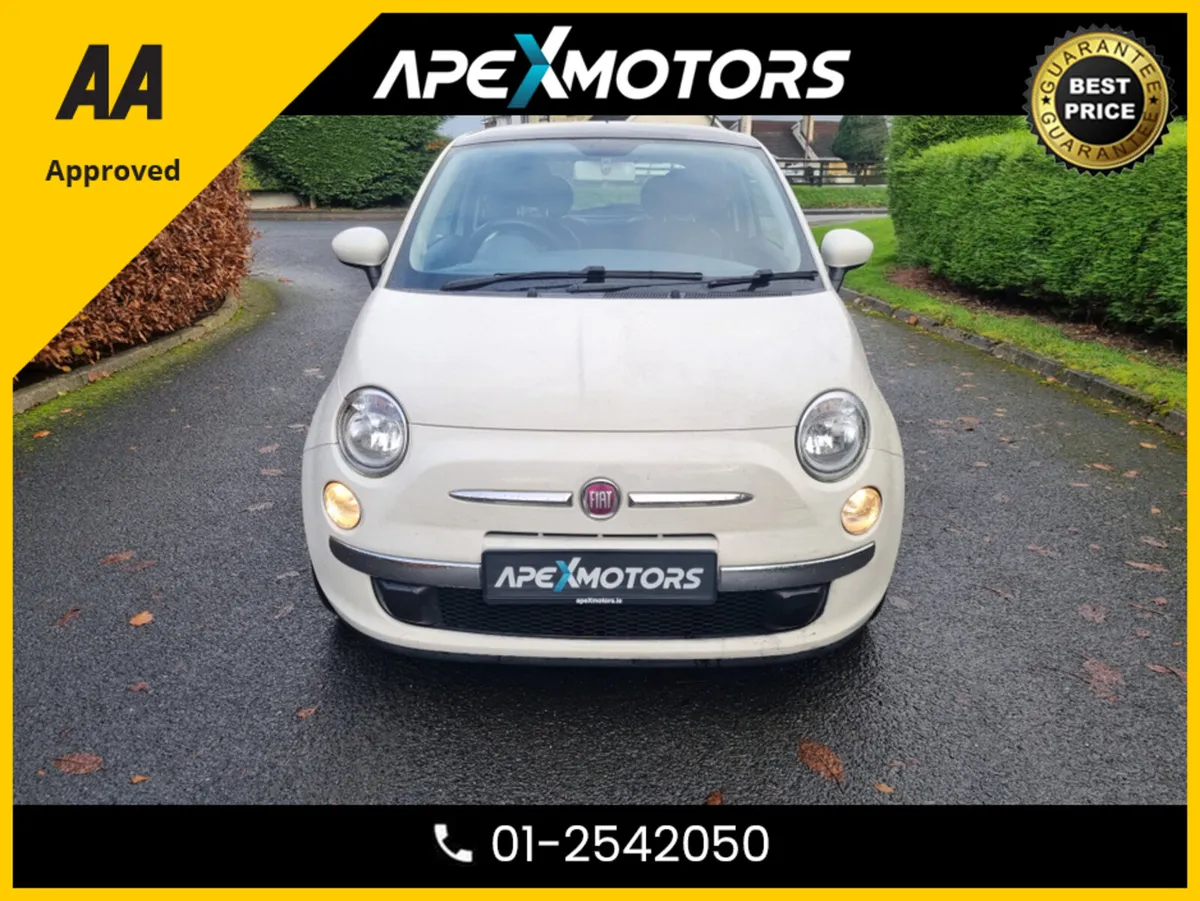 Fiat 500 1.2 LOUNGE with  * PANOROMATIC SUNROOF * - Image 2