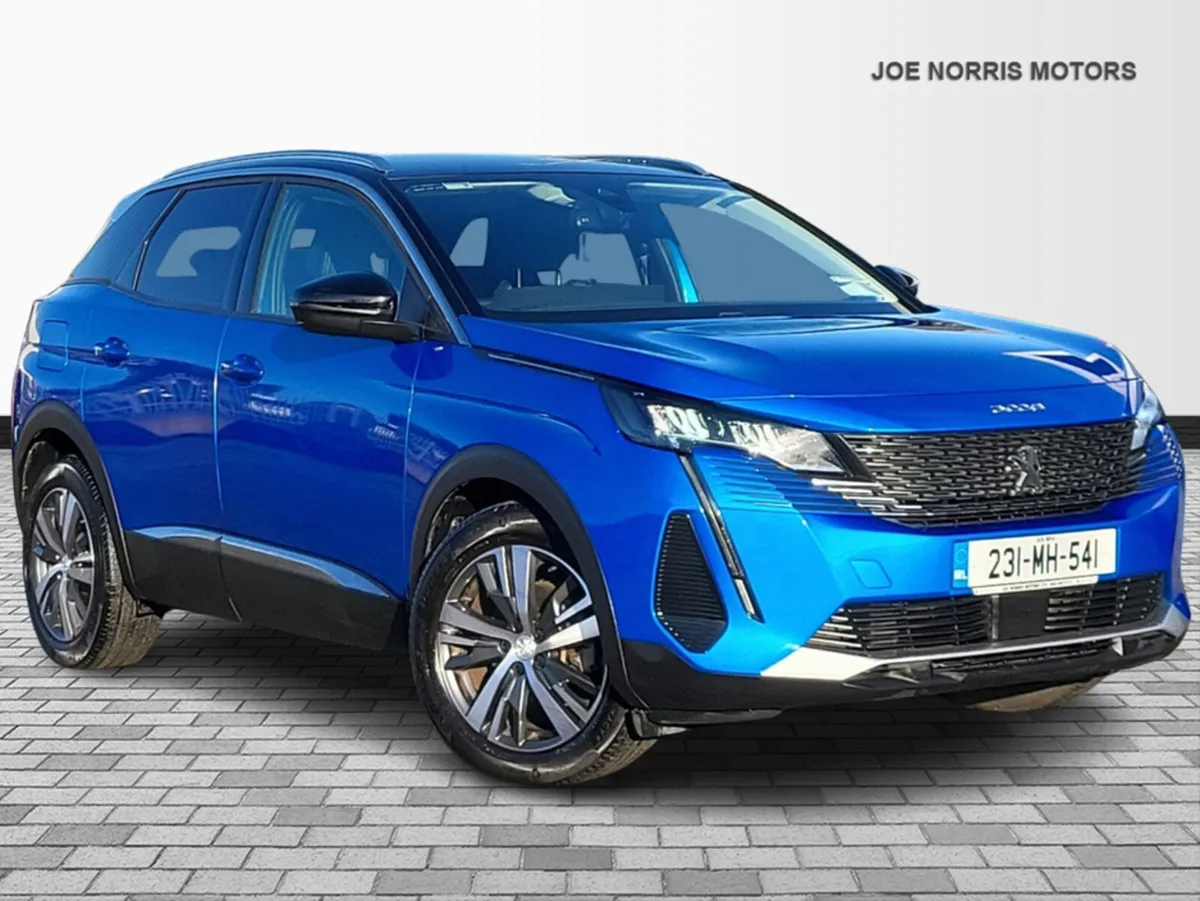 Peugeot 3008 ALLURE 1.2  AUTOMATIC LOW KMS - Image 1