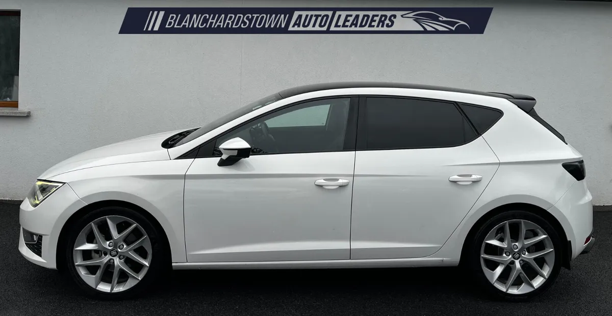 (152) SEAT LEON 1.4 TSI FR 125BHP NAV - Image 2