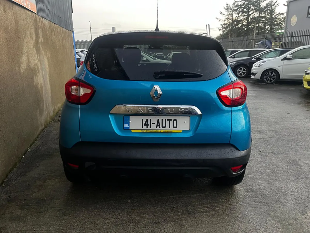 Renault Captur Renault Captur 1.2 fully loaded wit - Image 4