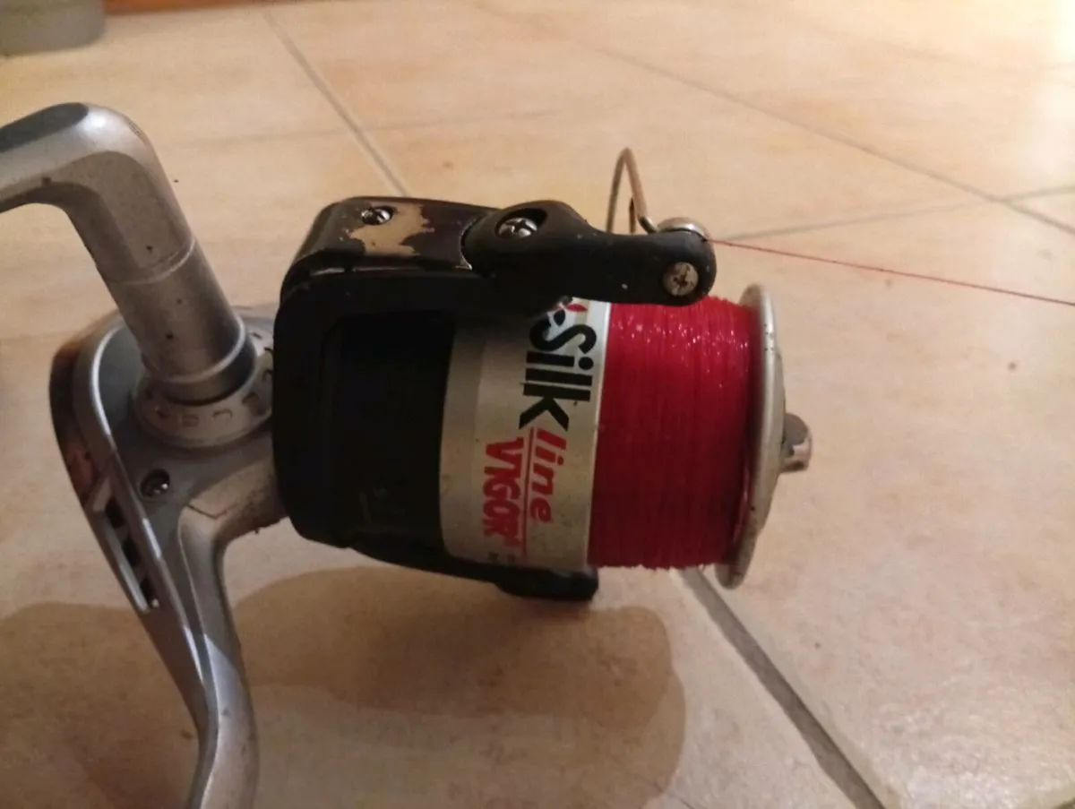 Marinemaster fishing Rod 2.4m - Image 2