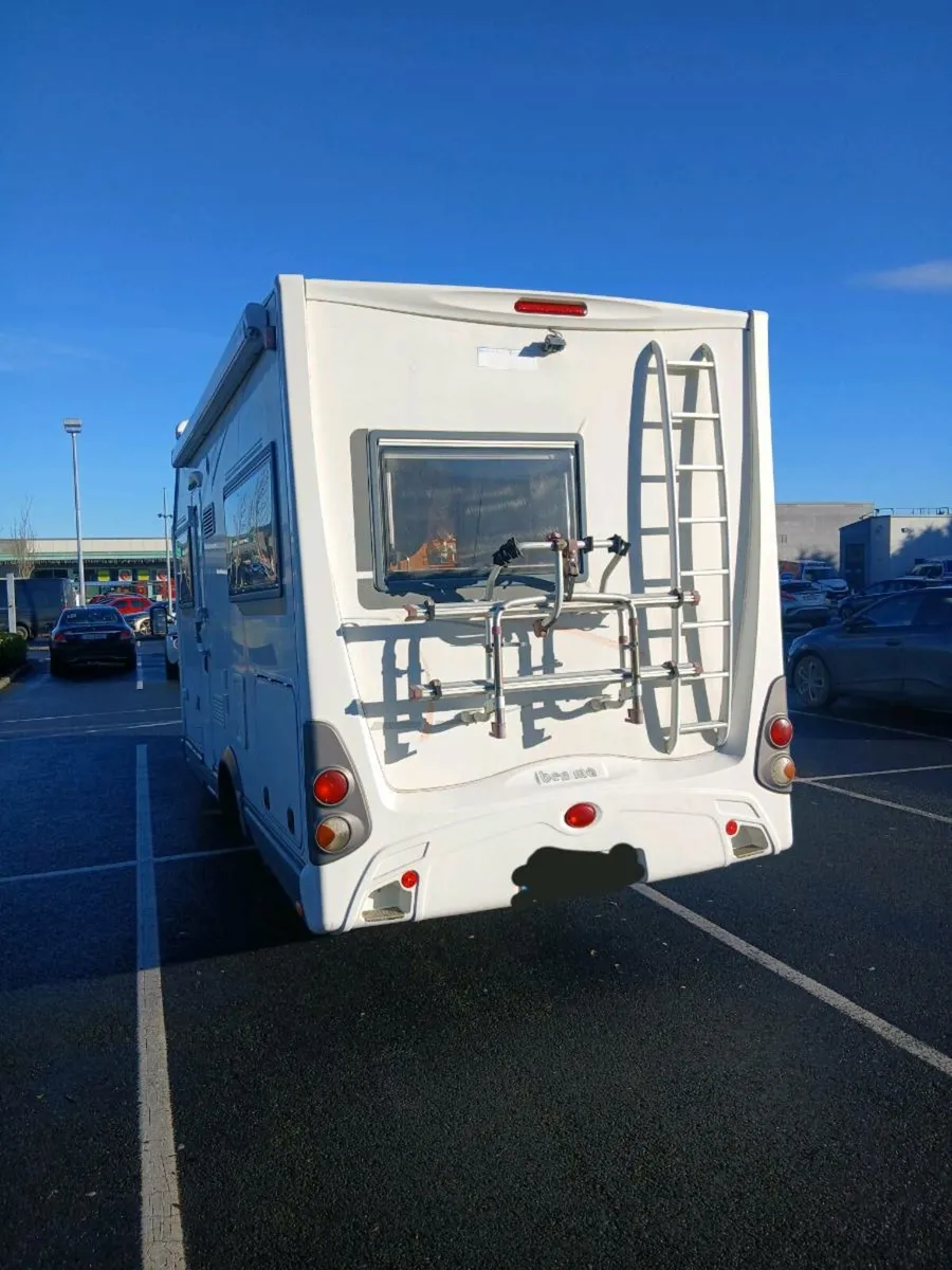 Mobile Camper - Image 3