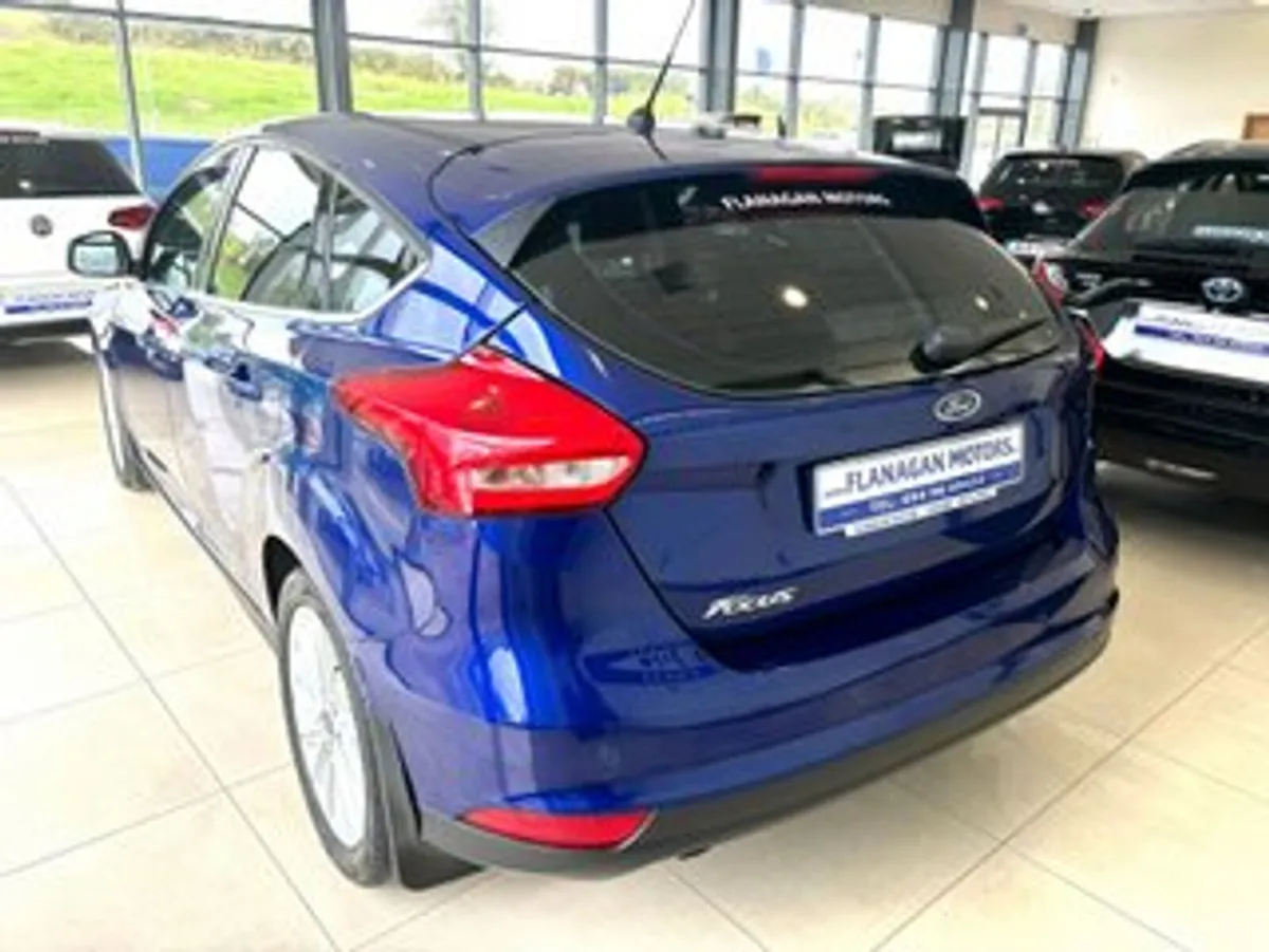 Ford Focus TITANIUM 1.5 TD 95PS 6SPEED 5DR - Image 3