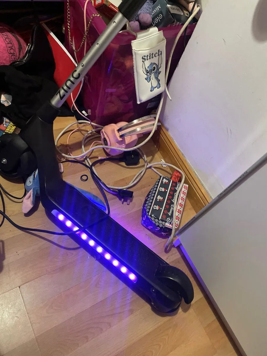 Electric scooter - Image 2