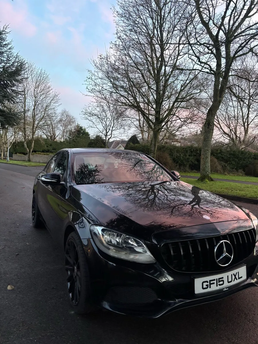 Mercedes-Benz C200 2015 AMG Grill (Auto) - Image 2