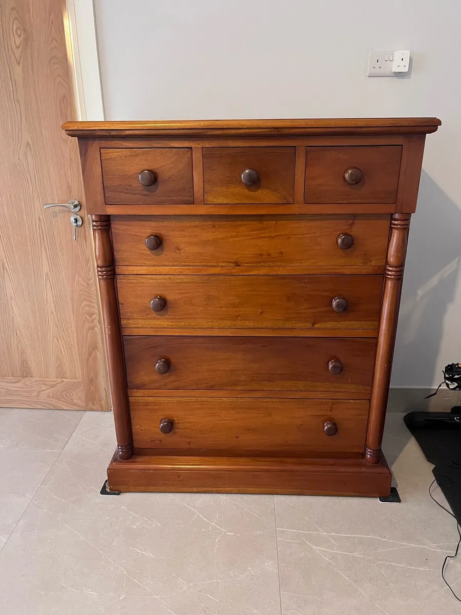 Beautiful Mahogany Solid Wood Chest of Drawers - Image 1