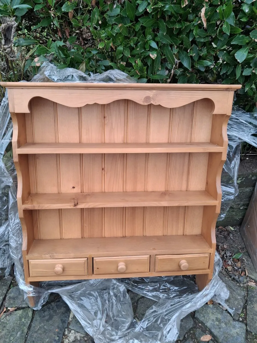 2 wooden shelf dresser units - Image 1