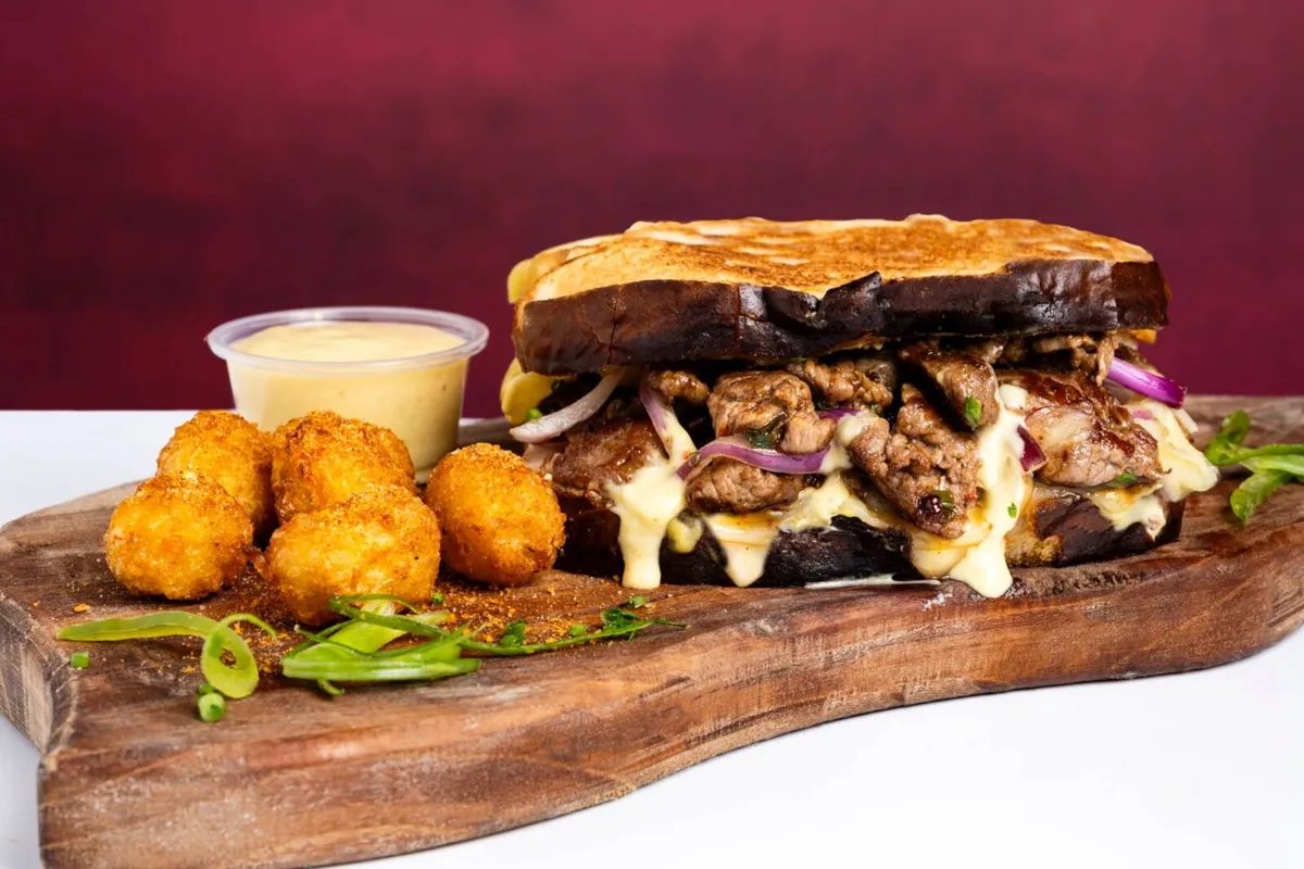 Turnkey American Airstream Catering Trailer – Full - Image 4