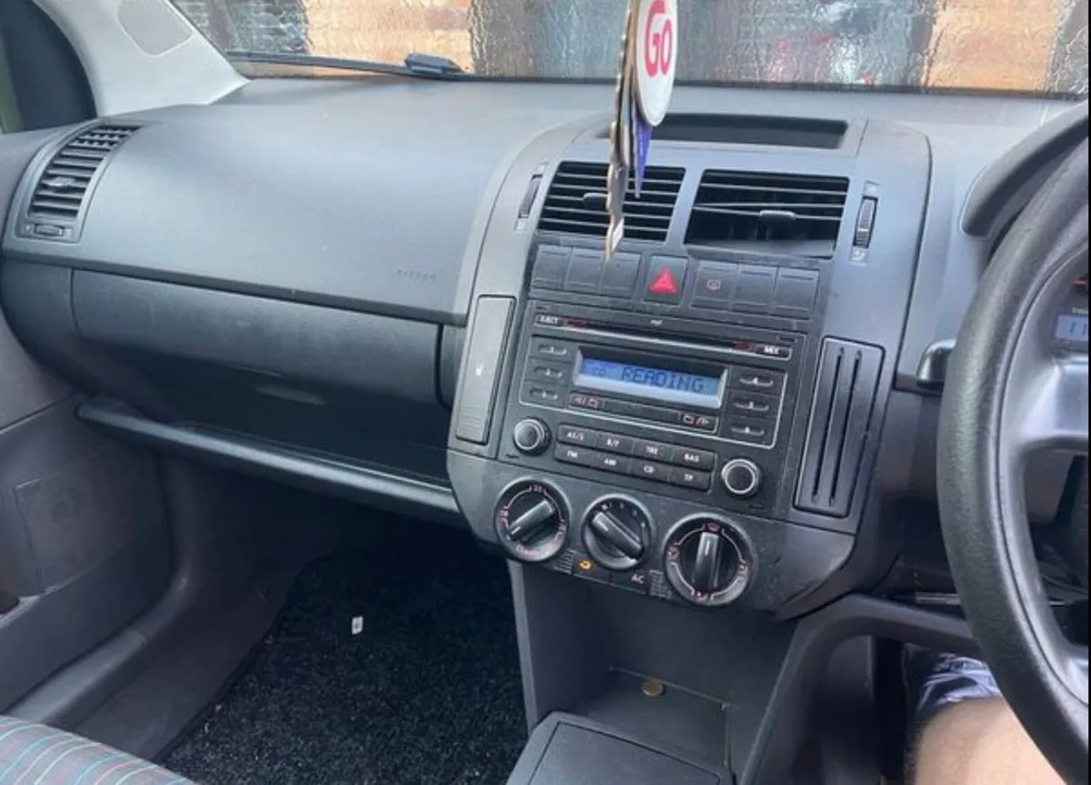 Volkswagen polo 1.4 diesel - Image 3