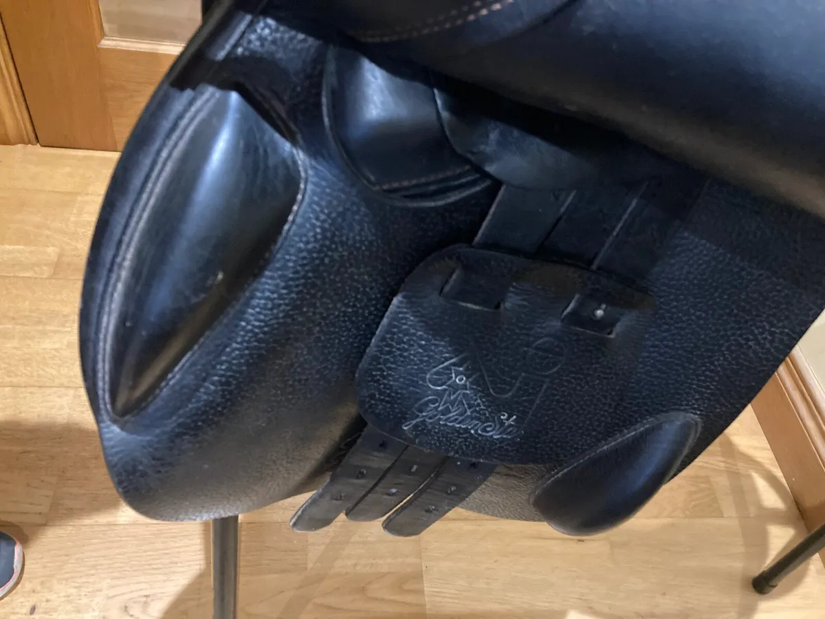 Black leather Saddle - Image 3