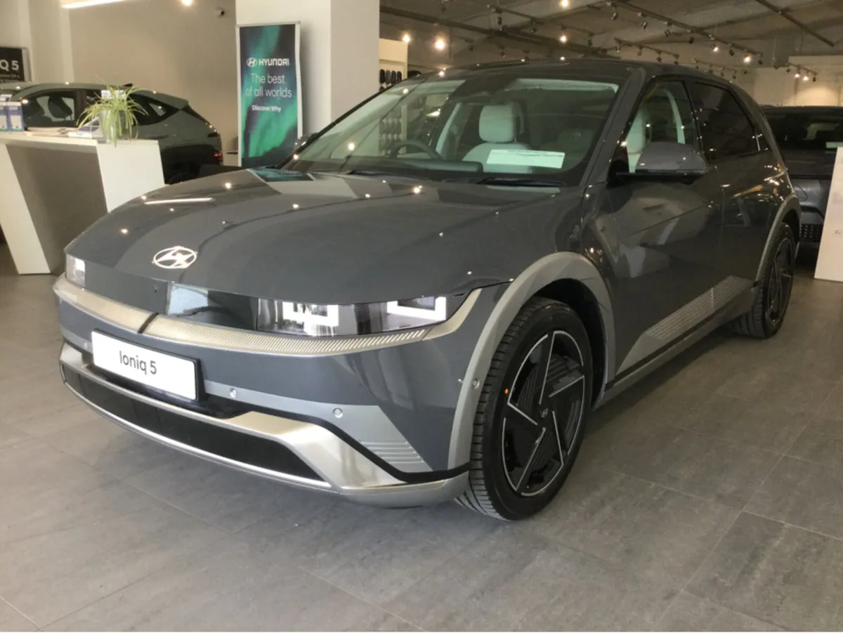 Hyundai IONIQ 5 Platinum 84 kWh - Up To 570 Km Ran - Image 3
