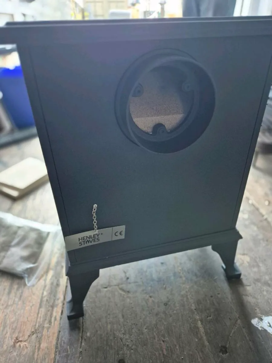 Henley stove Brand new - Image 4