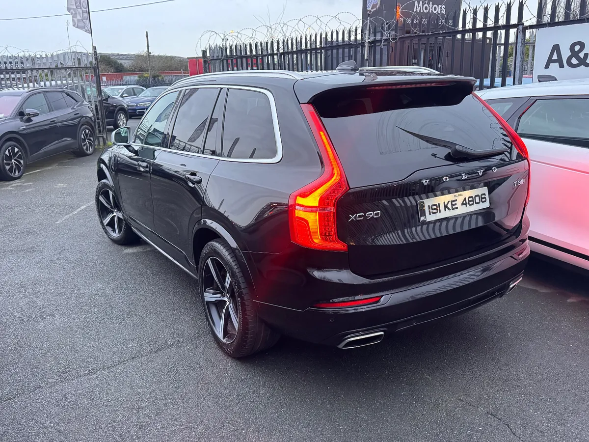 19 Volvo XC90 2.0 Hybrid R Design 7 Seats - Image 4