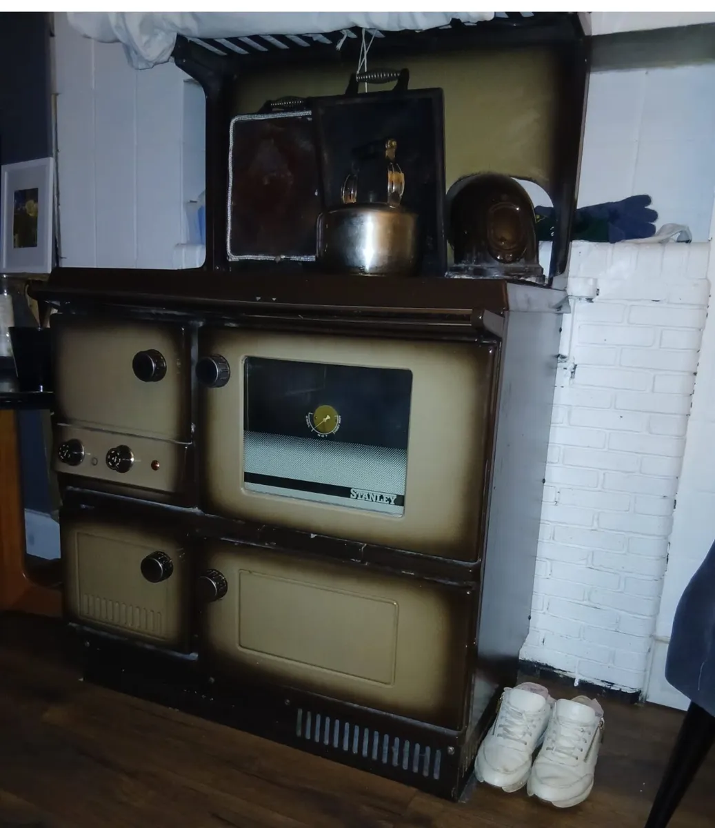 Stanley Range - Image 1