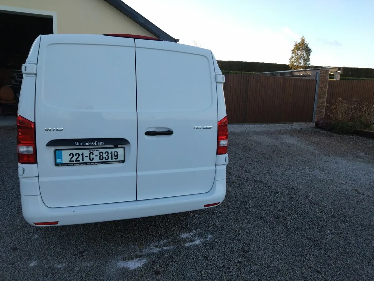 Mercedes-Benz Vito 2022 - Image 3