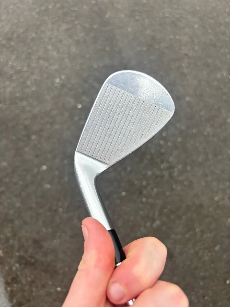 Srixon Z785 Irons 4-PW - Image 3