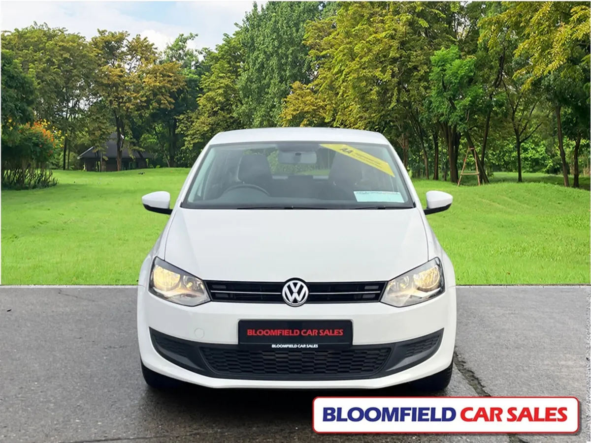 Volkswagen Polo 1.2 AUTO , LOW MILEAGE // IMMACULA - Image 2