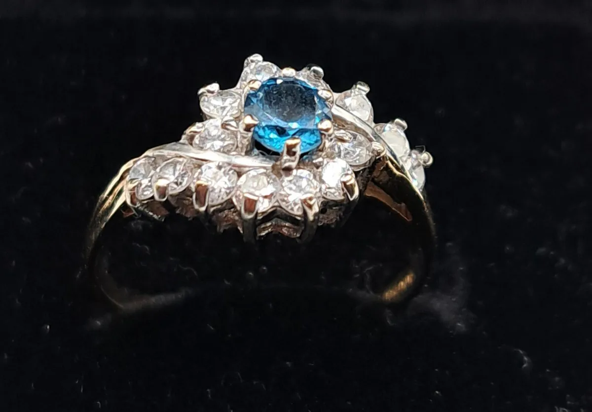 Vintage 9ct yellow gold ring - Image 1