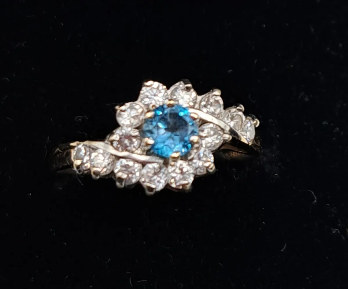 Vintage 9ct yellow gold ring - Image 2