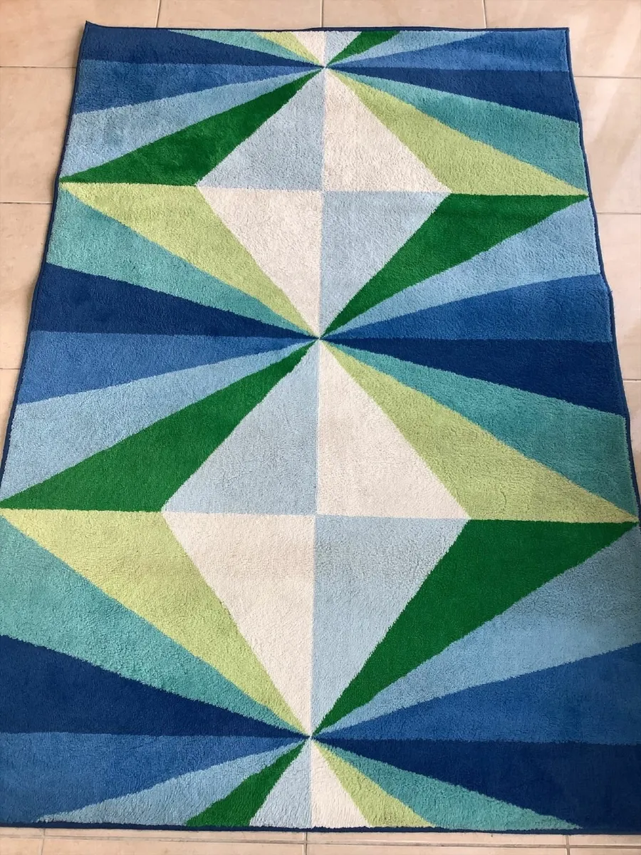 Rug 195cm x 130 cm