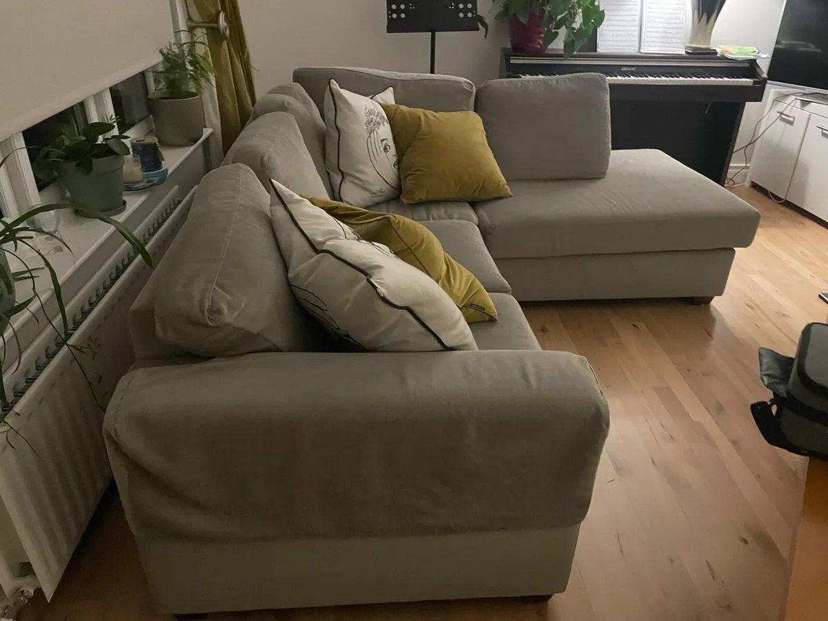 3seater sofa - Image 2