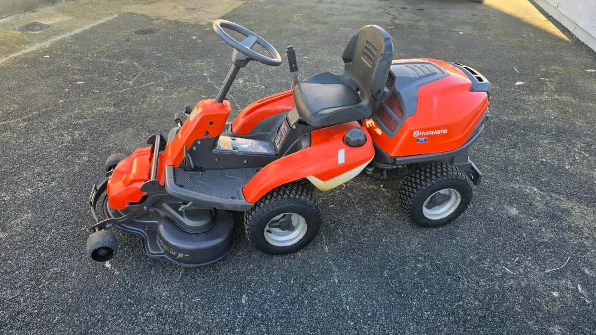 Husqvarna R214TC - Image 2