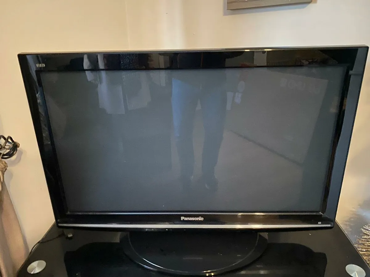 Panasonic 37inch Flat screen TV - Image 2