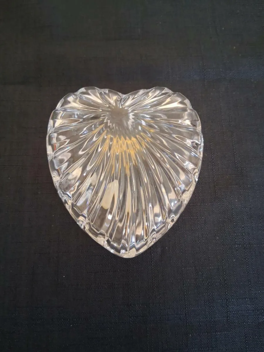Crystal Heart Shaped Trinket Dish - Image 3